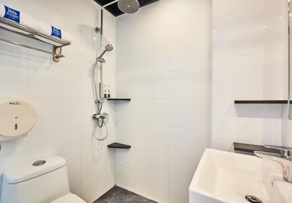 ibis budget Singapore Pearl