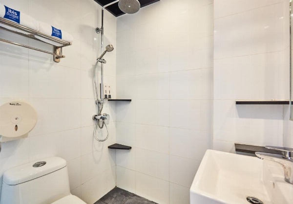 ibis budget Singapore Pearl image 8